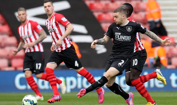 对于品牌传 对于品牌传